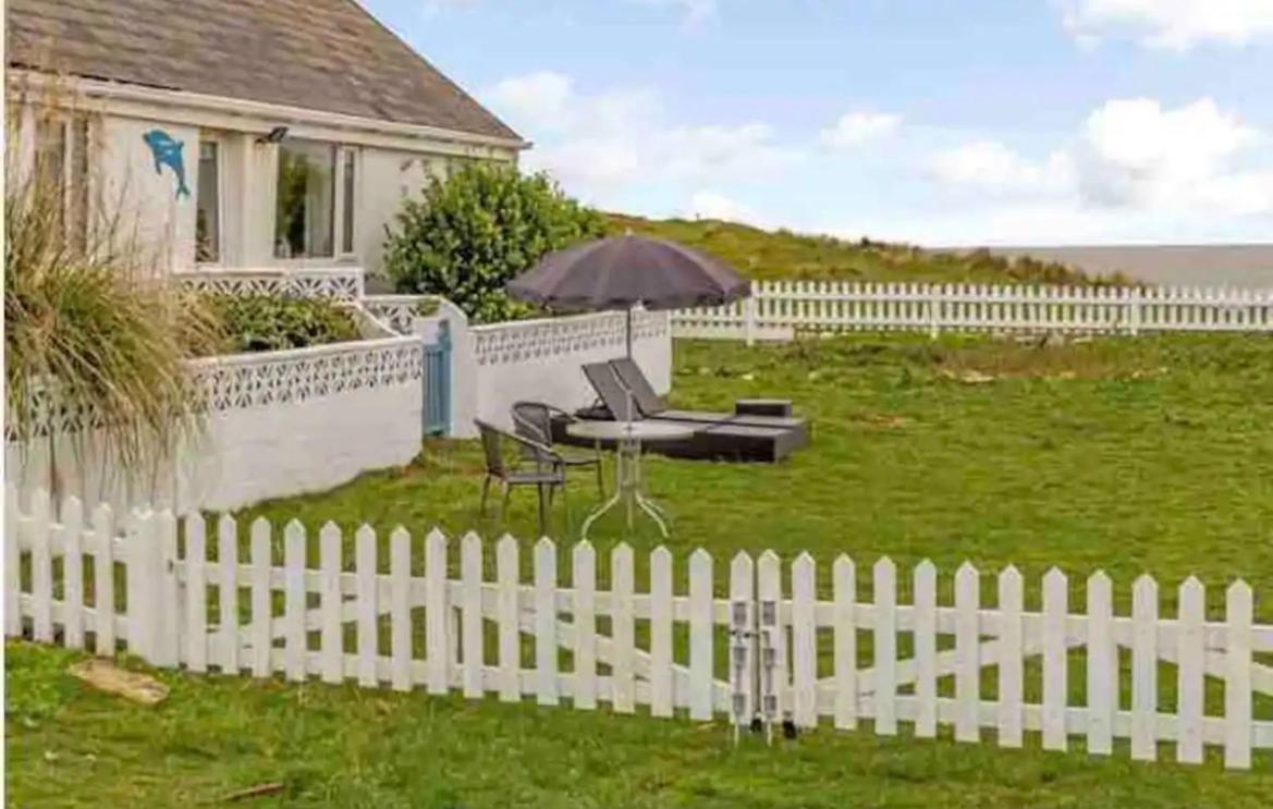 The Dolphin Country house